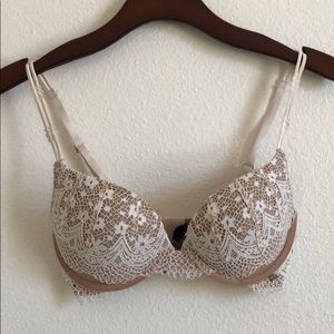 VS very sexy push-up bra
